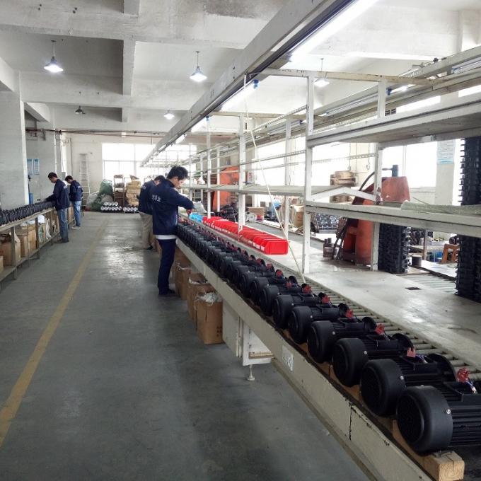 Tek fazlı kondansat&ouml;rle &ccedil;alışan ind&uuml;ksiyon motorları tarım alanlarında 0.09kw 0.12hp 9